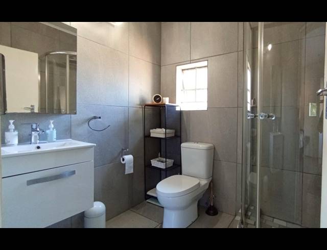 3 BEDROOM HOUSE FOR SALE IN MORELETA PARK